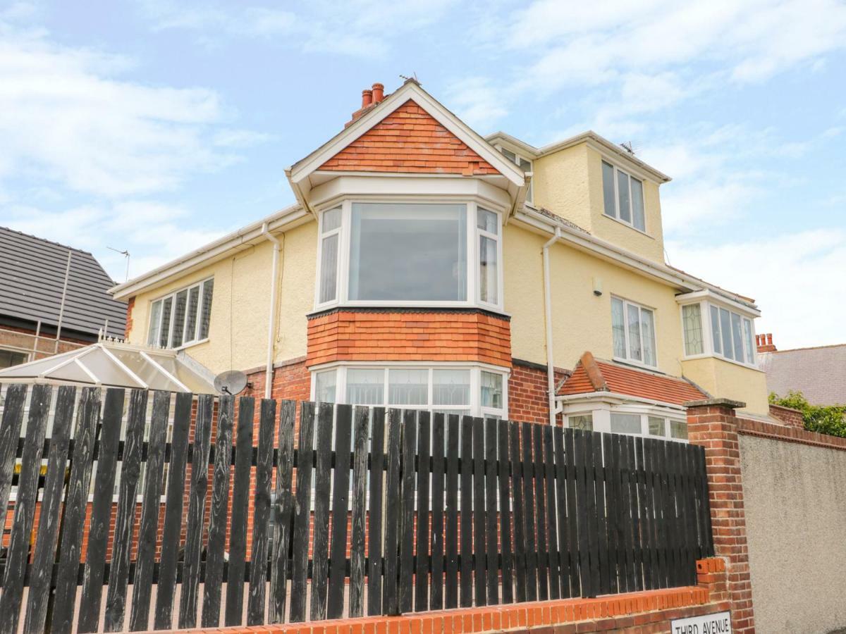 The Gansey Girl Apartment Bridlington Exterior foto